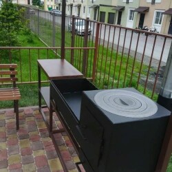 Мангальная беседка с мангалом, столиком и лавкой